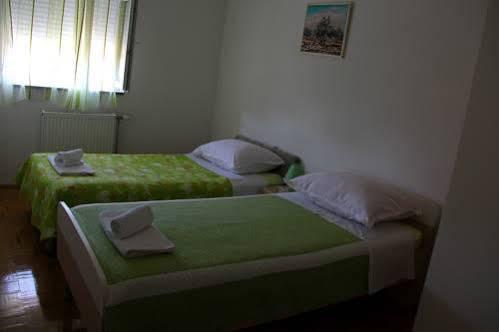 Apartment Anamarija With Sea View Šibenik Exterior foto